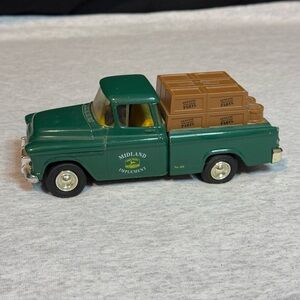 Ertl 1955 Chevrolet Cameo Pickup Truck Die-Cast Coin Bank 🚜💰